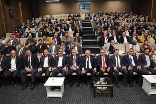 Kaymakamımız Halil İbrahim ACIR, Gazeteci ve Yazar Orhan Topçu'nun Kitap Tanıtım ve İmza Günü Programına Katıldı